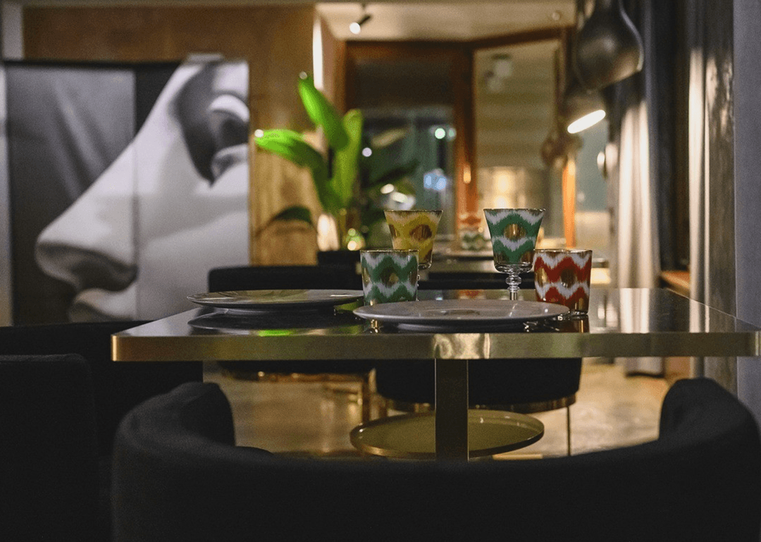 Fiorenzano Treviso: cocktail raffinati, wine bar d’eccellenza e un’atmosfera elegante nel cuore storico di Treviso. Perfetto per un’uscita di coppia tra charme e sapori unici.